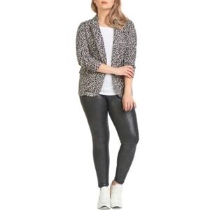 New Black Tape Black Coated Crackle Texture Leggings Plus Size 2X